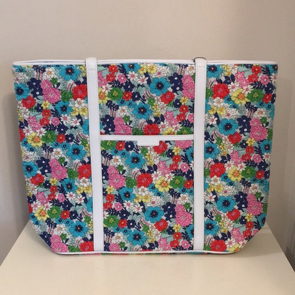Vera Bradley Far Out Floral Trimmed Vera Tote Bag - Picture 3 of 7